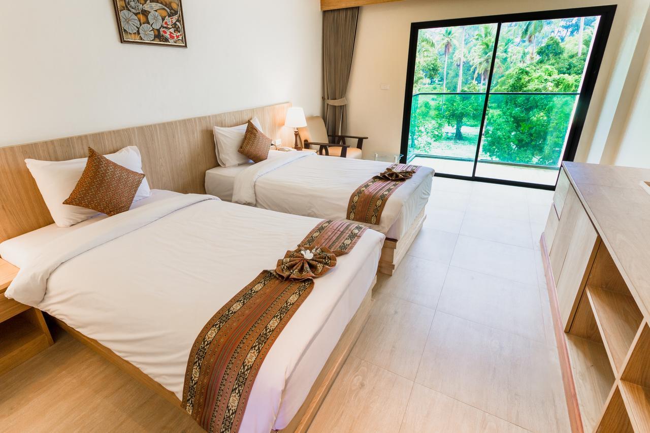 Airport Beach Hotel Phuket - Sha Extra Plus Nai Yang Beach Exterior foto